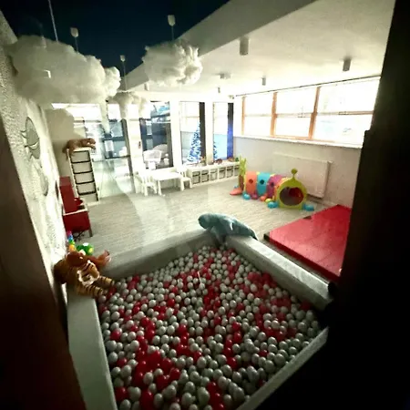 Whiteblue Dream 2 Z Ogrodkiem & Sauna & Fitness & Bawialnia Dla Dzieci Apartment